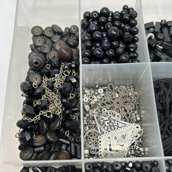 Beads Beads & More Beads - Picture 4 of 14